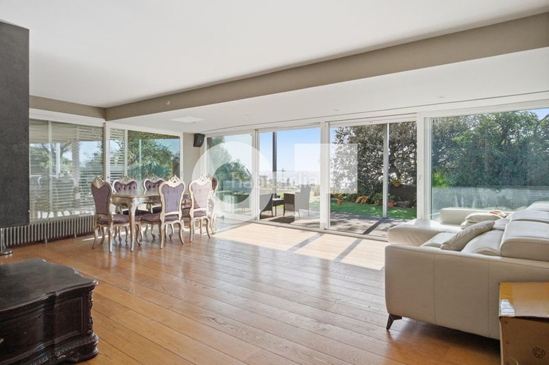 Foto 7d10620e-5382-43df-bfbe-958aea664465. Xalet amb calefacció aparcament piscina a Teià