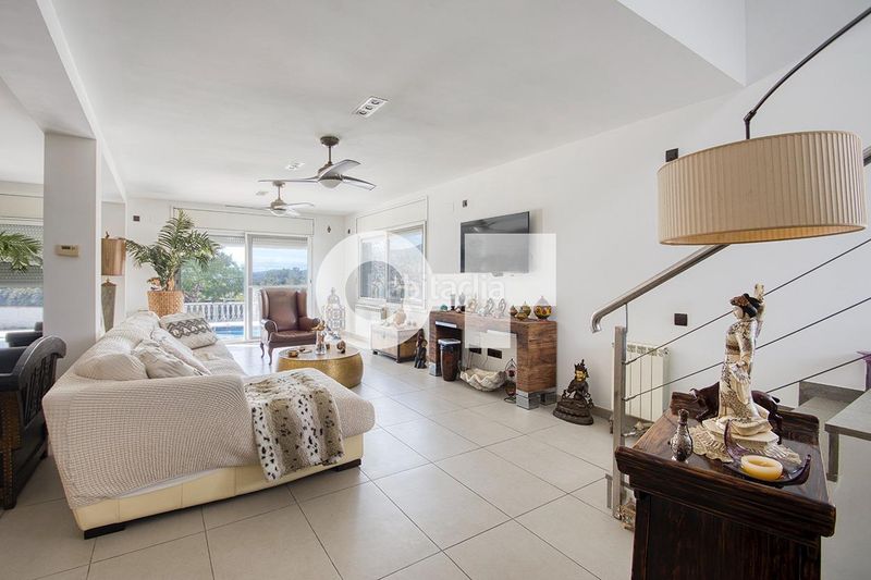 Foto af017a4f-ee66-4974-84a7-21b1dbb78999. Xalet amb aparcament piscina a Mas Alba Sant Pere de Ribes