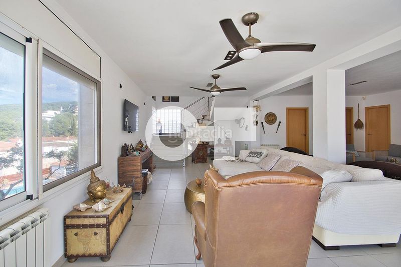 Foto cb067dcd-9bc9-4d51-89f3-f97065defcd9. Xalet amb aparcament piscina a Mas Alba Sant Pere de Ribes