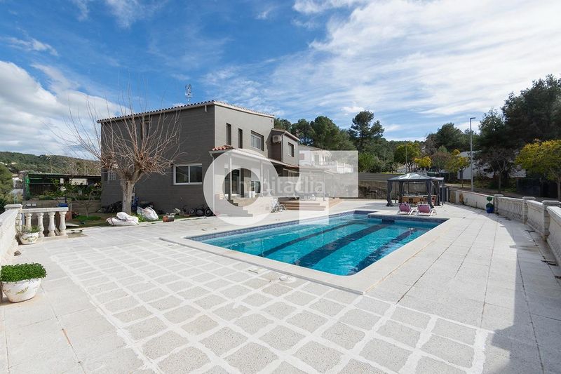 Foto f53545ef-cbc1-4fc0-888b-92874cb4dd93. Xalet amb aparcament piscina a Mas Alba Sant Pere de Ribes