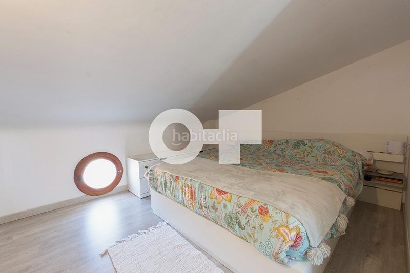 Foto c52180ad-7c11-474e-a525-b491e6e56622. Casa adossada amb calefacció aparcament piscina a Castelldefels