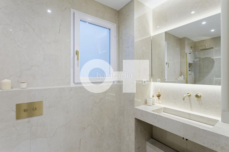 Foto f569b9f7-b0d0-4c1d-8609-1745096bd56c. Pis amb calefacció aparcament piscina a Sant Gervasi - Galvany Barcelona