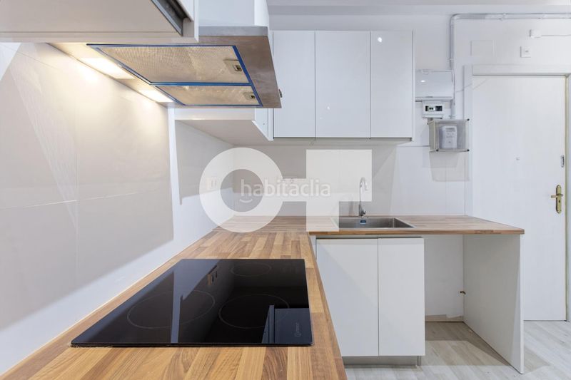 Foto 8888f7c1-07dd-44ea-9651-0210da7e521a. Apartament a Vila de Gràcia Barcelona