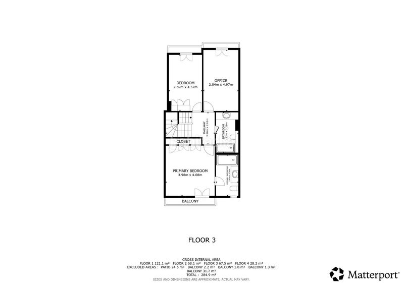 Foto f7b151c1-387c-4458-a06e-07c29378d00e. Casa adossada amb calefacció aparcament a Centre Sant Just Desvern