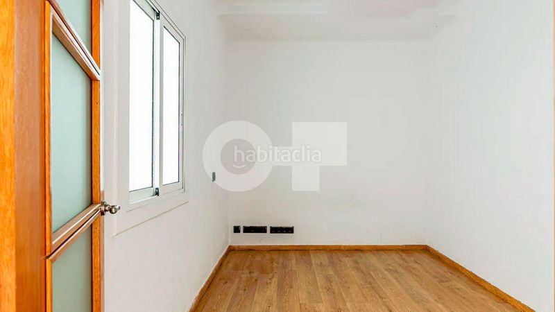 Foto 0f029377-dae7-4707-83e5-f0112a6130af. Dúplex amb calefacció a Vilapicina - Torre Llobeta Barcelona