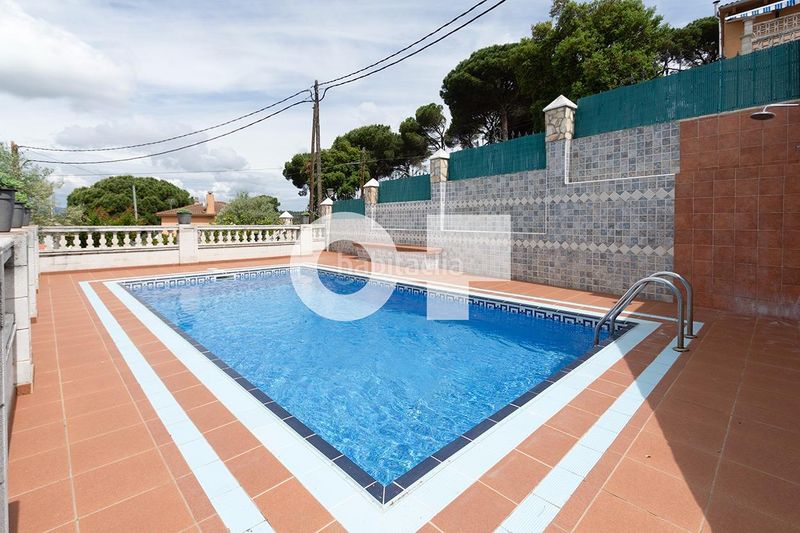 Foto 0e6fc108-f7f4-43b9-8296-874adb1cc981. Casa amb calefacció aparcament piscina a Mas Mora-Sant Daniel Tordera