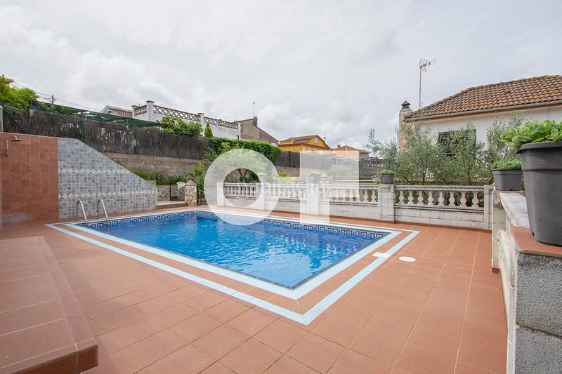 Foto b9d7b99c-f9fa-495d-817e-ead176267ea5. Casa amb calefacció aparcament piscina a Mas Mora-Sant Daniel Tordera