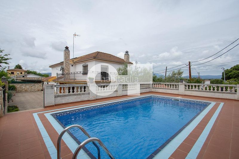 Foto eced5ff9-7e7a-40ac-98b4-802fb48de1b4. Casa amb calefacció aparcament piscina a Mas Mora-Sant Daniel Tordera