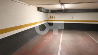 Aparcament de moto a Carrer Carrer Mestre Nicolau