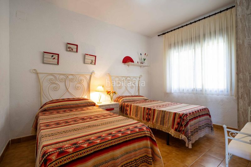 Foto 99291d29-acce-4657-a83a-18f7497810e3. Casa amb aparcament piscina a Alcossebre