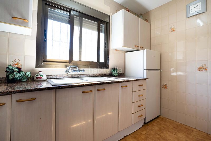 Foto d431438e-cd67-45ba-82ac-b70856361a2a. Casa amb aparcament piscina a Alcossebre