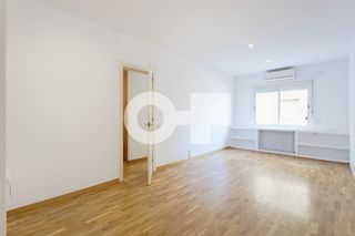 Apartament  Passeig passeig sant gervasi. Piso reformado  3 habitaciones  suite con vestidor  finca con co