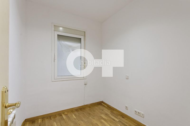 Foto 29c55137-9c99-4fd5-b95e-4a15d8aff43d. Apartament amb calefacció a Putget - Farró Barcelona