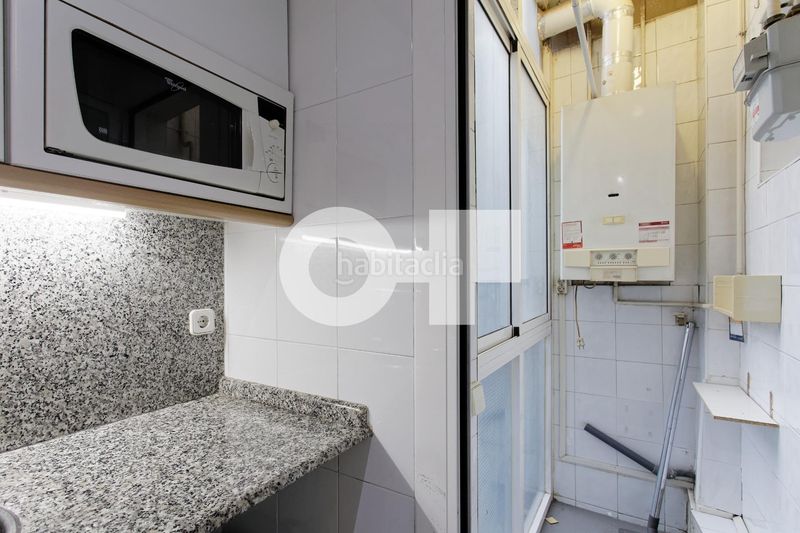 Foto 4d2b8584-b72c-44bd-a9d5-3fccb3bdd57d. Apartament amb calefacció a Putget - Farró Barcelona