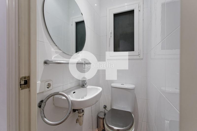 Foto 7c8a6669-328f-4a10-8211-ddabd601a842. Apartament amb calefacció a Putget - Farró Barcelona