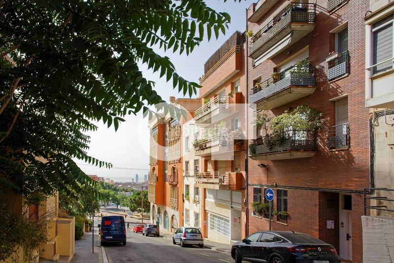 Foto a943d78d-3741-4ab0-a949-4a94fcf2535d. Dúplex amb calefacció a Can Baró Barcelona