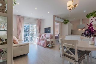 Etagenwohnung  Avenida avinguda roma. Reformado 2020  listo para entrar a vivir  balc�n  privacidad  u