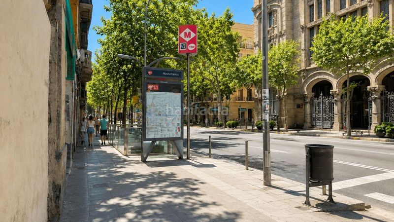 Foto be555bf7-50b3-4eb9-b819-82f2613465f7. Planta baixa a Hostafrancs Barcelona