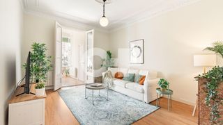 Etagenwohnung  Carrer carrer villarroel. 3 dormitorios dobles exteriores  doble orientaci�n este y oeste