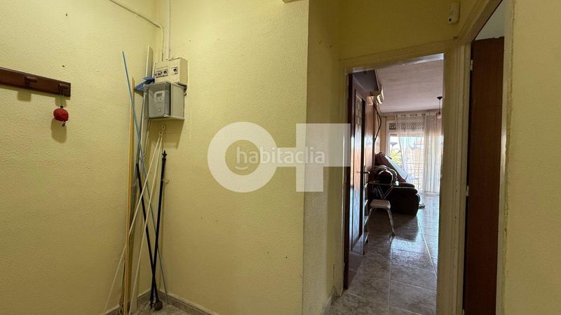 Foto f4de64cc-5ae9-46c1-967b-0171819a777a. Pis amb calefacció a Sants Barcelona