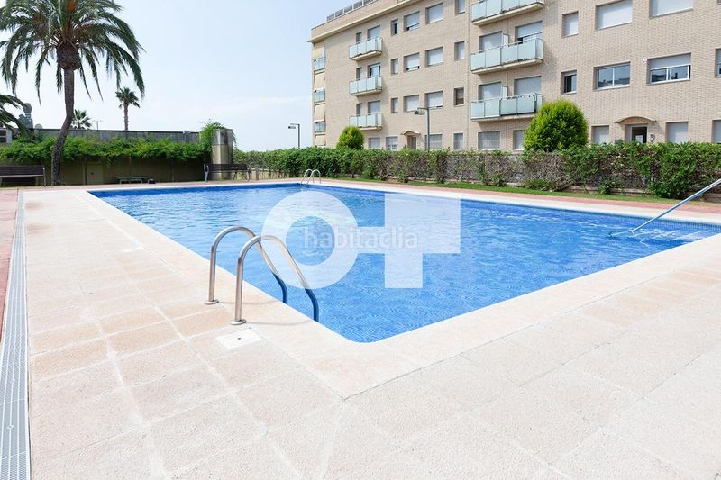 Foto 2a229e05-03cc-4d49-bbc0-e321a5537e2c. Planta baixa amb calefacció piscina a Les Salines-Pla de Sant Pere Cubelles