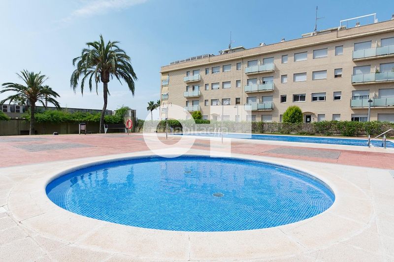 Foto e52dbec6-bd57-4f29-8c6f-ec4e42e42290. Planta baixa amb calefacció piscina a Les Salines-Pla de Sant Pere Cubelles
