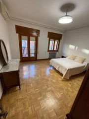 Lloguer Pis a Calle del ferial 50c. Habitaciones en alquiler
