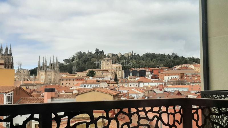 Foto 20bb1e4a-3bd8-4696-ade6-75e4c6e4bf80. Triplex dans Casco Antiguo Burgos