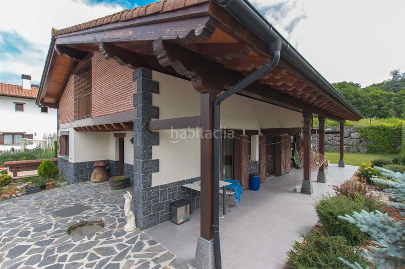 Foto 307516e9-10b5-4d5f-b368-e0df3c3d9727. Casa  en venta , 4 dormitorios. en Lekunberri