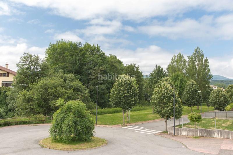 Foto 57343db3-db30-440b-94fb-80f7dbf07b6a. Casa  en venta , 4 dormitorios. en Lekunberri