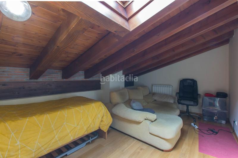 Foto 5b68c0a8-a992-4731-bd73-34064660f1e0. Casa  en venta , 4 dormitorios. en Lekunberri