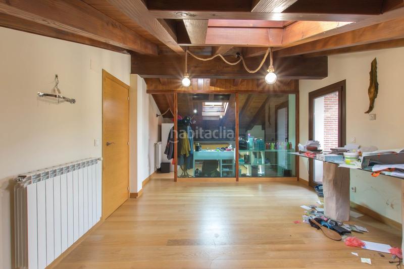 Foto 7bb5a752-ec72-48b6-911c-fa8e10539564. Casa  en venta , 4 dormitorios. en Lekunberri