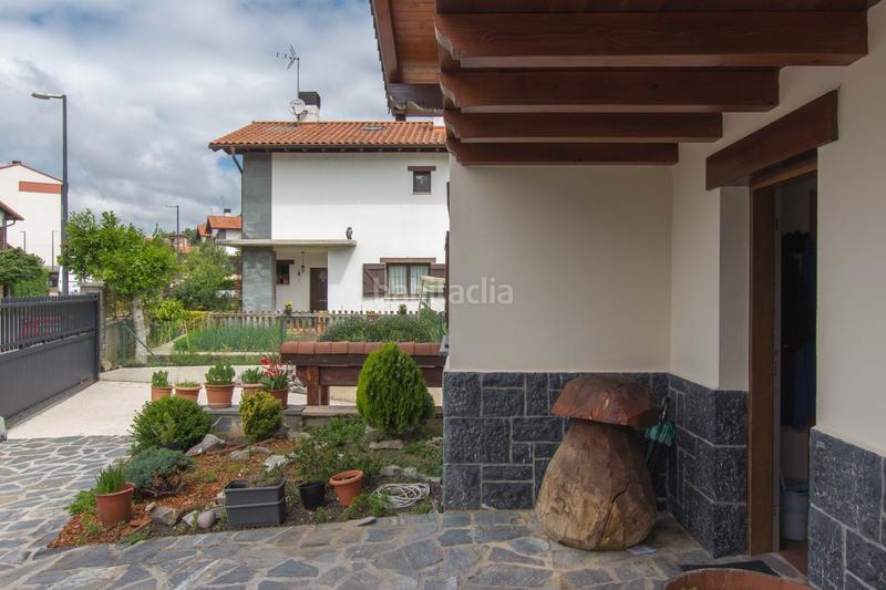 Foto 7e9be437-5ff3-4157-823d-57f60678f85b. Casa  en venta , 4 dormitorios. en Lekunberri
