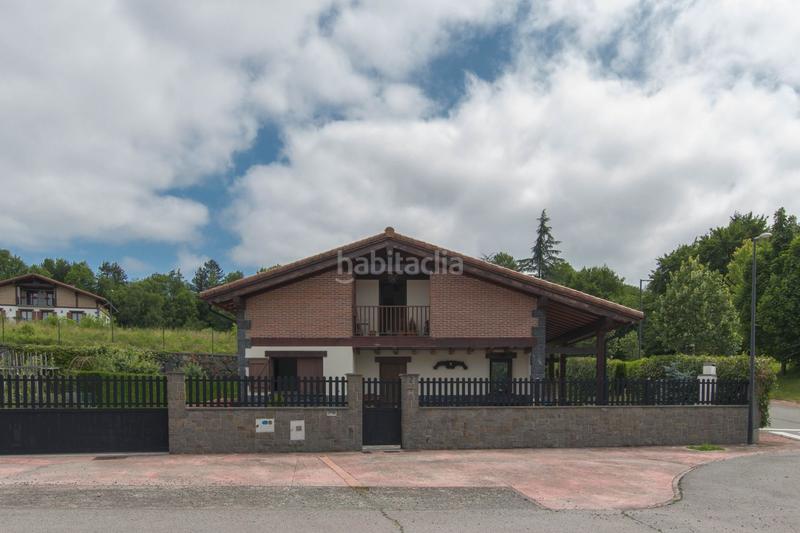 Foto 8efa1cb9-75a3-438d-87b1-20bec3ae49c0. Casa  en venta , 4 dormitorios. en Lekunberri