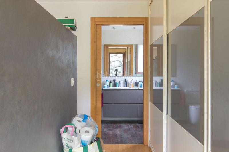 Foto b360b0fe-1a06-4e10-94ff-01dac77f375a. Casa  en venta , 4 dormitorios. en Lekunberri