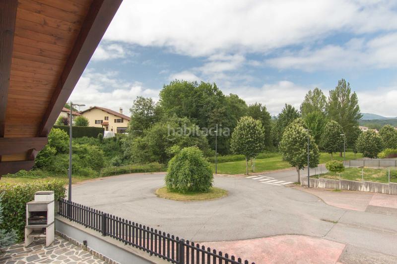 Foto dbbd53bd-08c5-486f-8b99-3b093a9821cf. Casa  en venta , 4 dormitorios. en Lekunberri