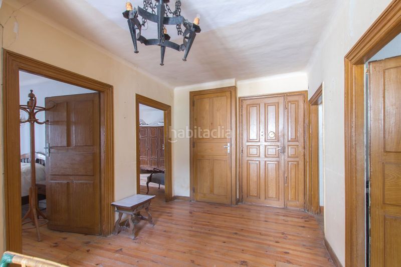 Foto b9f28a75-b91f-4bb1-820e-709b7ccac36e. Casa amb calefacció a Ochagavía