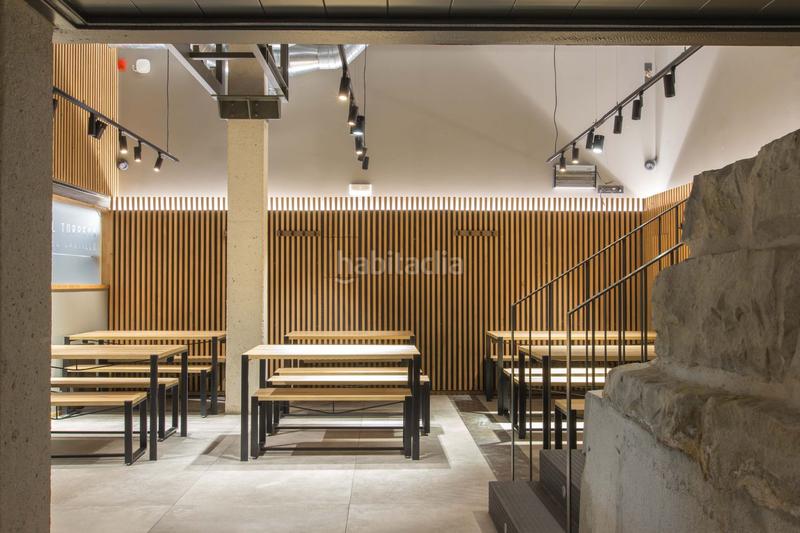 Foto 03621a92-ef9c-4b5a-892a-38824eed6df0. Local comercial a Casco Antiguo Pamplona / Iruña