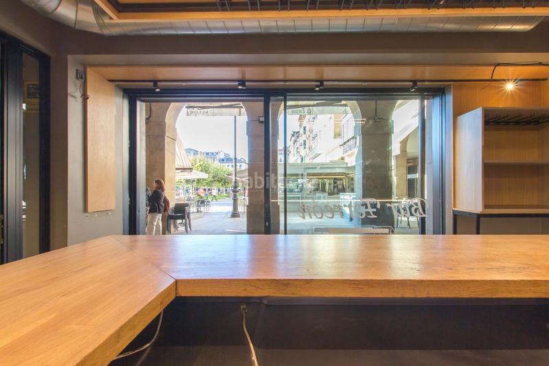 Foto 25575ce1-6007-4d63-b588-5b5441281ce6. Local comercial a Casco Antiguo Pamplona / Iruña