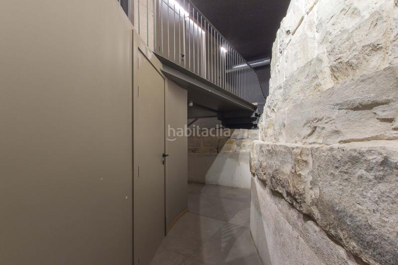 Foto 639c430c-fcd4-4bec-bb02-42d64a2aac84. Local comercial a Casco Antiguo Pamplona / Iruña