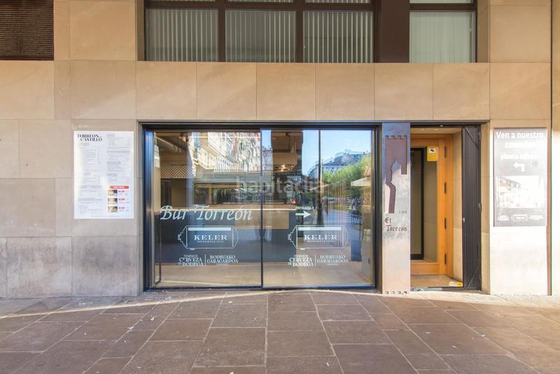 Foto 7799f88f-2cbe-4d96-b71c-07cb838b116f. Local comercial a Casco Antiguo Pamplona / Iruña