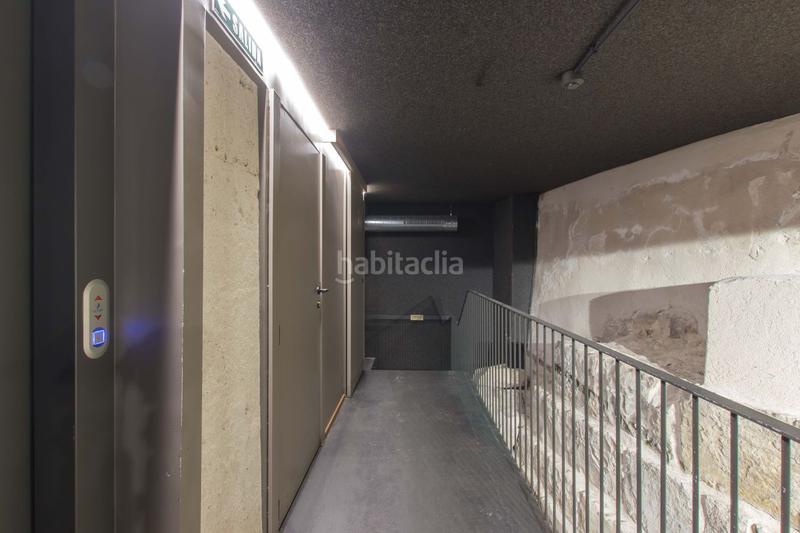 Foto 9349dd4b-3025-4e70-94eb-8317a8e8d603. Local comercial a Casco Antiguo Pamplona / Iruña