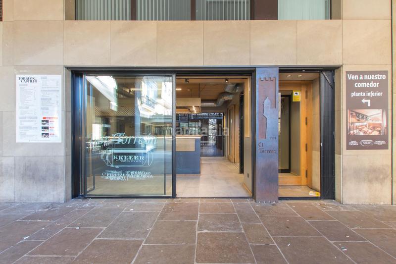 Foto c498476a-a428-4599-b1a6-89bb5688e7f9. Local comercial a Casco Antiguo Pamplona / Iruña