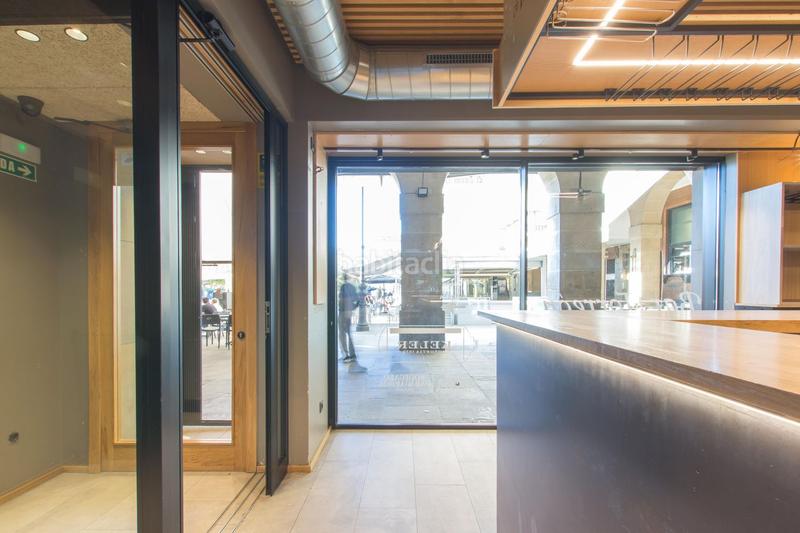 Foto f41be2d0-ba35-4c8a-97c0-94485a46bf4a. Local comercial a Casco Antiguo Pamplona / Iruña