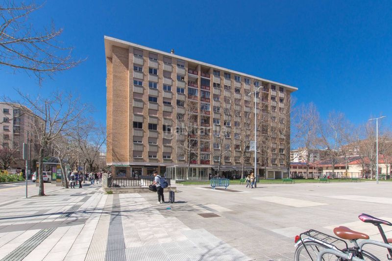 Foto e6820c32-2d99-4696-ba87-ed36a1773978. Piso  en venta en Iturrama, 3 dormitorios. en Pamplona / Iruña