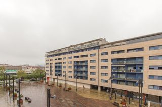 Flat  Pamplona 24. Piso en venta en barañain, 3 dormitorios.