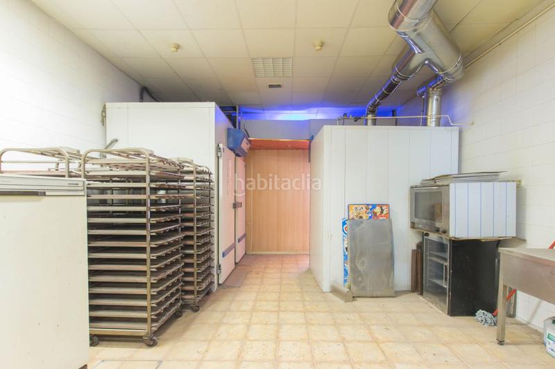 Foto 26305a69-7fc2-4006-8811-1d22af800a73. Local comercial a Casco Antiguo Pamplona / Iruña