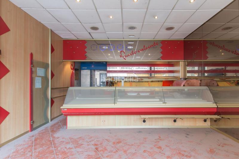 Foto ac49e8d8-63c6-4164-b7d4-d8dfaf4313e3. Local comercial a Casco Antiguo Pamplona / Iruña