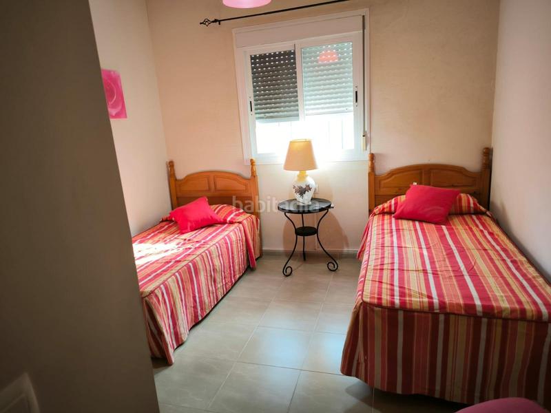 Foto d59b261d-388c-4a13-a322-0564b60bfb0d. Chalet avec chauffage piscine dans Los Gallos Chiclana de la Frontera