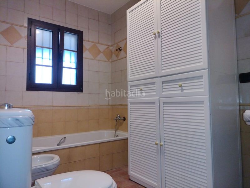Foto 09e814dd-7143-4d06-91e0-93f7e701fcc7. Xalet amb calefacció piscina a Las Lagunas - Campano Chiclana de la Frontera